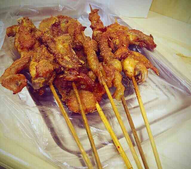 小侯焖子qq鸡架-"焖子特别好吃,鸡架和鸡叉骨味道也很不错,.