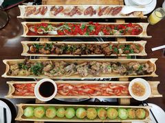 -胡须哥网红竹筒菜