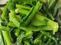 -御霞苑泥烩鸡休闲农庄