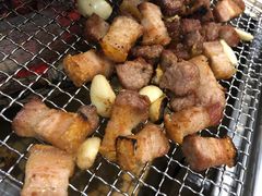 -肉甲韩国木炭烤肉(新壹街1店)