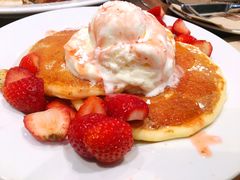 -Pancakes on the rocks(Darling Harbour)