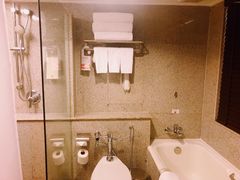 -曼谷湄南河畔华美达广场酒店