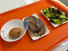 -陆元丰·兰州纯汤牛肉面(自强西路店)
