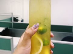 冻金桔茶-新大咀港式茶餐厅(宝山万达店)