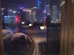 -上海外滩茂悦大酒店
