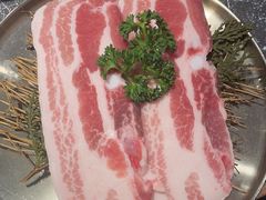 -草家酱蟹炭火烤肉店(珲春南路二店)