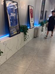 -PE SALON