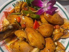 -辉记炭烧海鲜大排档·老字号(福田店)