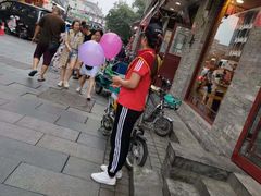 -管氏翅吧(护国寺店)