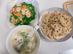 -鲸育宝宝月嫂(徐汇店)