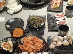 -啊美丽炭火烤肉(滑翔一店)