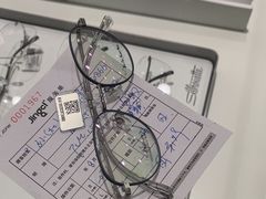 -镜客眼镜(浦江欢乐颂店)