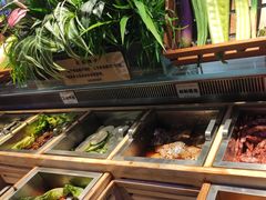 -金滏山烤肉·海鲜·火锅自助餐厅(襄阳万达店)