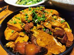 -95号酱骨·一块豆腐(展春园西路店)