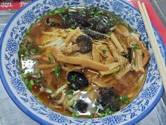 -美味斋(西北街店)
