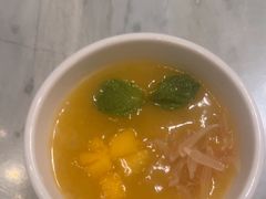 -浅深(世茂滨江精品店)