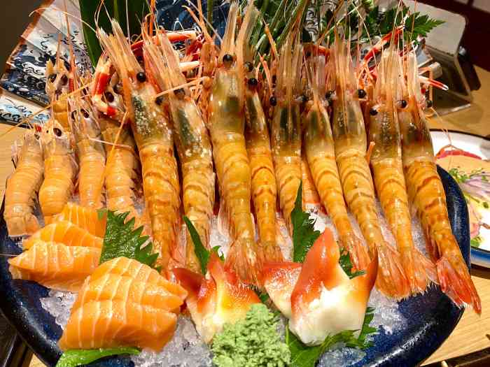 贝壳扇铁板烧-"鳌虾和牡丹虾非常大而且特别新鲜,3.4只.