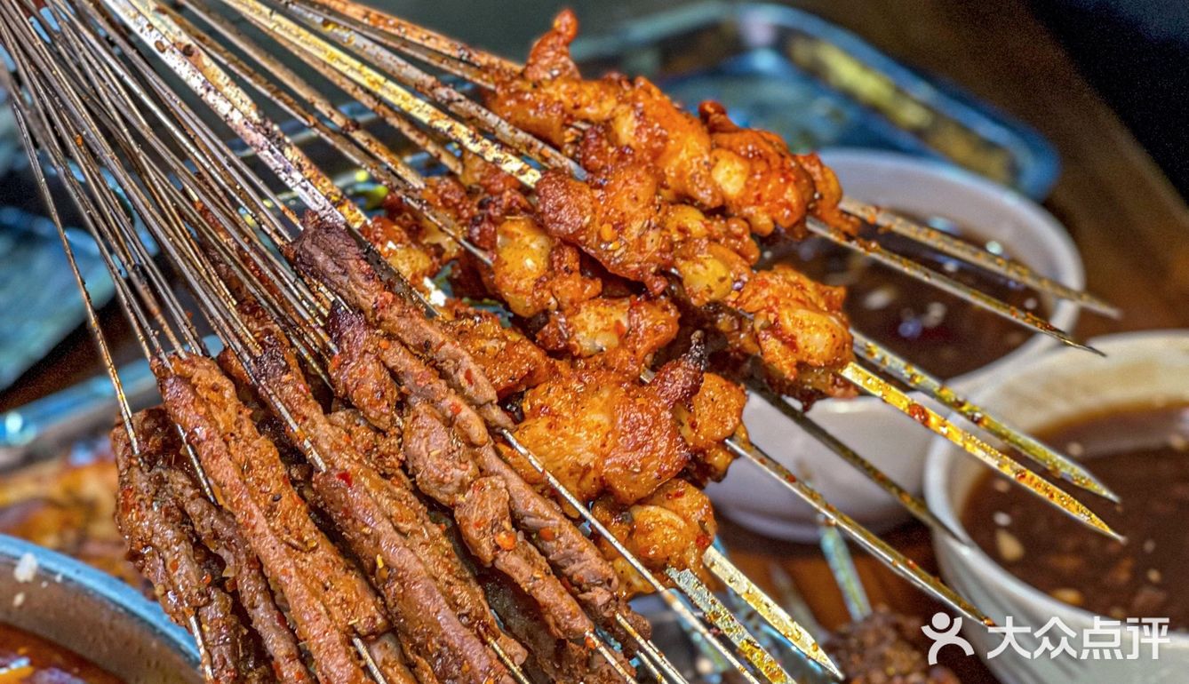 西安本地人私藏烤肉｜十年不涨价 一火就是三十年