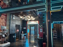 -屋有岛沉浸游戏旗舰店(中山公园店)