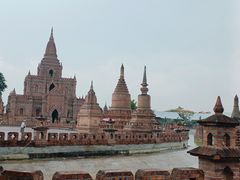 -一寨两国风景区