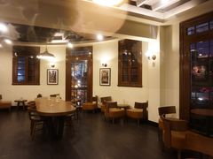 大堂-星巴克(宁波老外滩店)