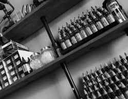 -椿树下·Tattoo纹身工作室