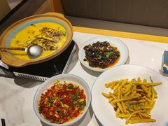 -饭橘汉江码头·乡野土菜馆(静安路店)