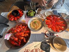 -巴厘龙虾·榜首油焖大虾(音乐学院·沿江酒馆店)