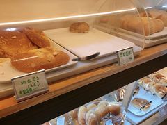 -韩国利尔面包(桂林路店)