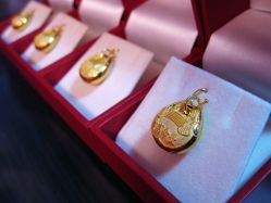 金木鱼-周大福CHOW TAI FOOK(宝山苏宁易购店)