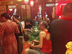 等位区-七里川健康火锅(总店)