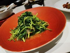 -皇城根·鲁菜济南菜·吊炉烤鸭·炒鸡鱼头(济南旗舰店)