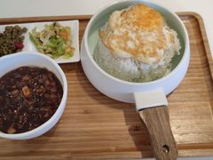 香菇卤肉饭套餐-嘉和一品粥(政府街店)
