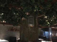 -八府香鸭·啫啫煲(华山路店)