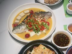-鑫小城故事·藕汤·家常菜(台北一路总店)