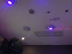 -萧邦音乐会所KTV(向西店)