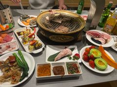 -山焱·炭火自助烤肉(周浦万达店)