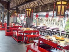 -小龙翻大江文化火锅(宽窄店)