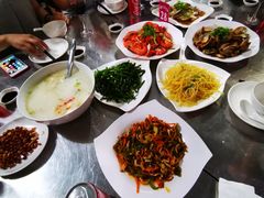 -QQ海鲜餐厅