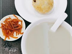 -聚德华天护国寺小吃(甜水园店)