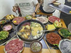 -重庆故事姊妹老火锅(财经学院店)