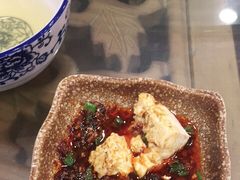 -石磨豆花家常菜·牦牛排土火锅