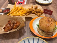 -必胜客(新中纬店)