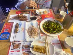 -八条友鲜货烧烤·脆皮烤鱼(石岩旗舰店)