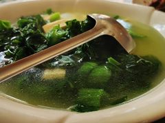 -泸沽肴(泸沽湖大洛水村农村信用社旁店)