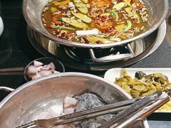 -小饕荟雅安贡椒鱼鲜馆(广福桥店)
