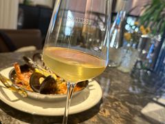 -LESCEDARS Brasserie Bistro香柏树