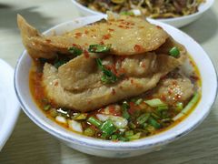 -小许三鲜砂锅馄饨店(家多乐烟酒店)