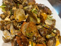 -东来菜馆•手抓海鲜家常菜•海鲜锅贴(鸽子窝店)