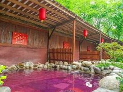 -灵秀温泉